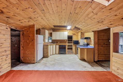 5828 Gates Road Santa Rosa CA 95404