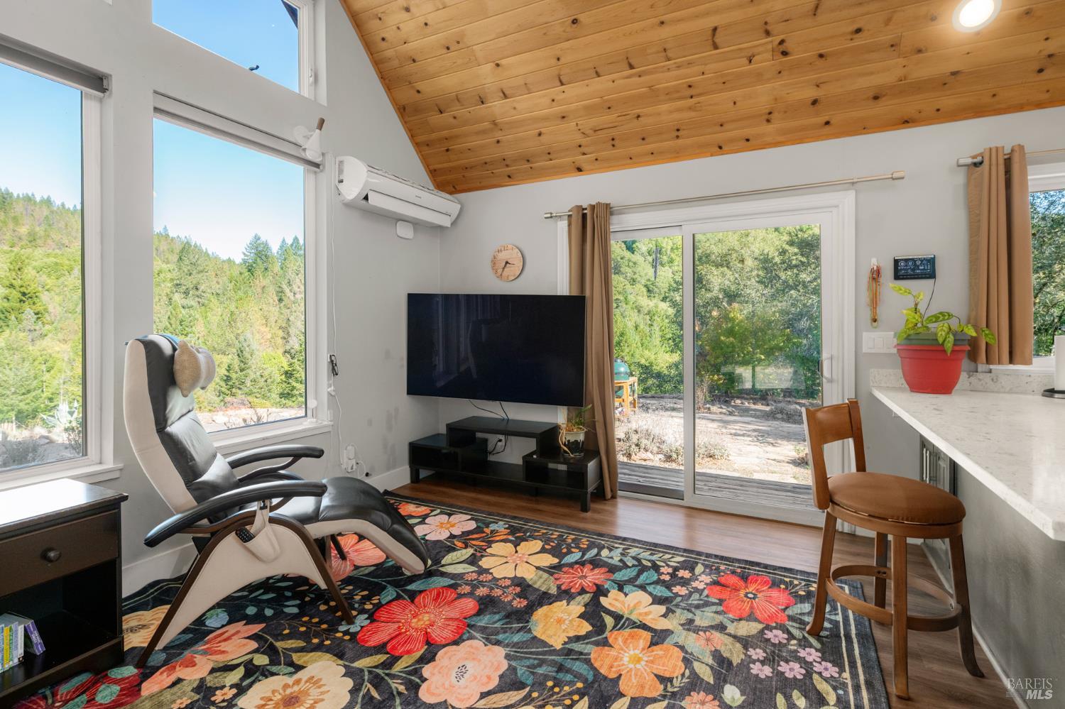 1300 Niestrath Road Cazadero CA 95421
