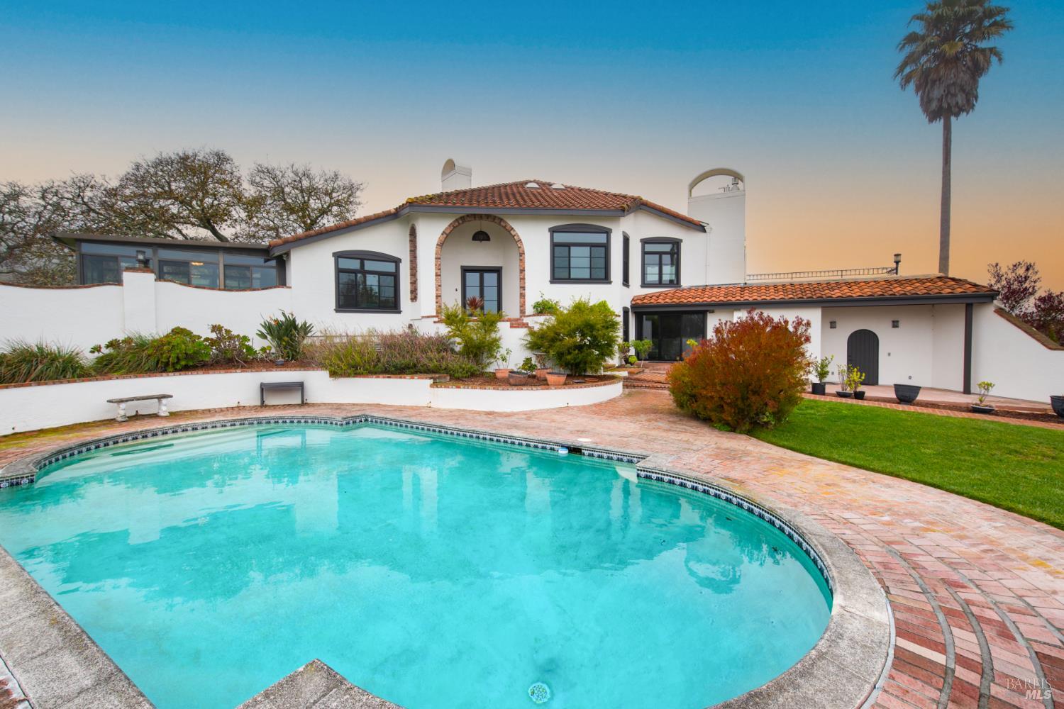 3336 Bloomfield Road Sebastopol CA 95472