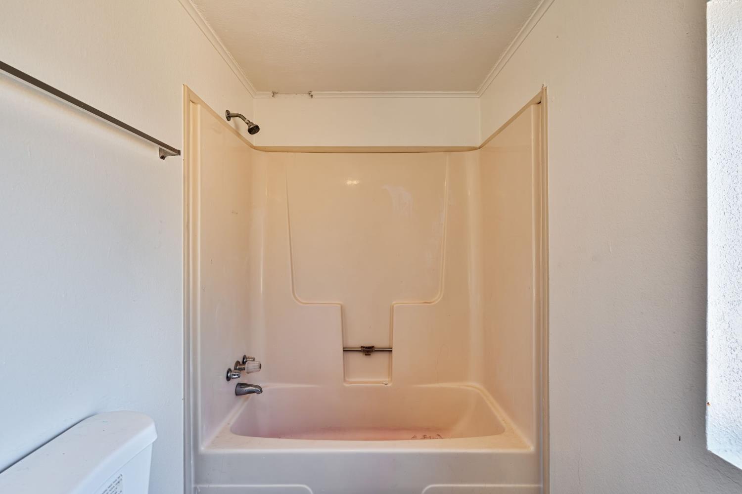2729 Toy Avenue Sacramento CA 95822