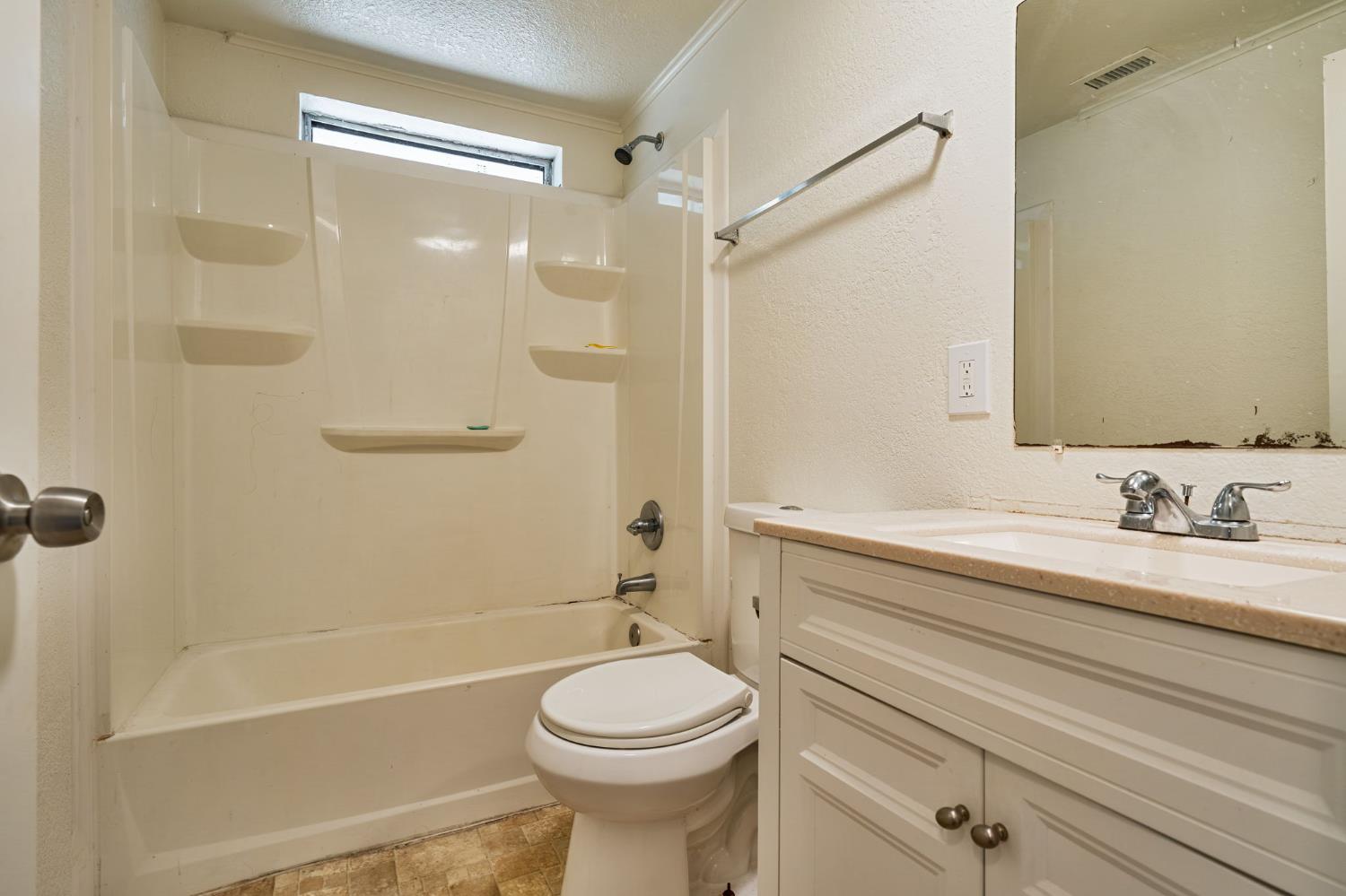 2729 Toy Avenue Sacramento CA 95822