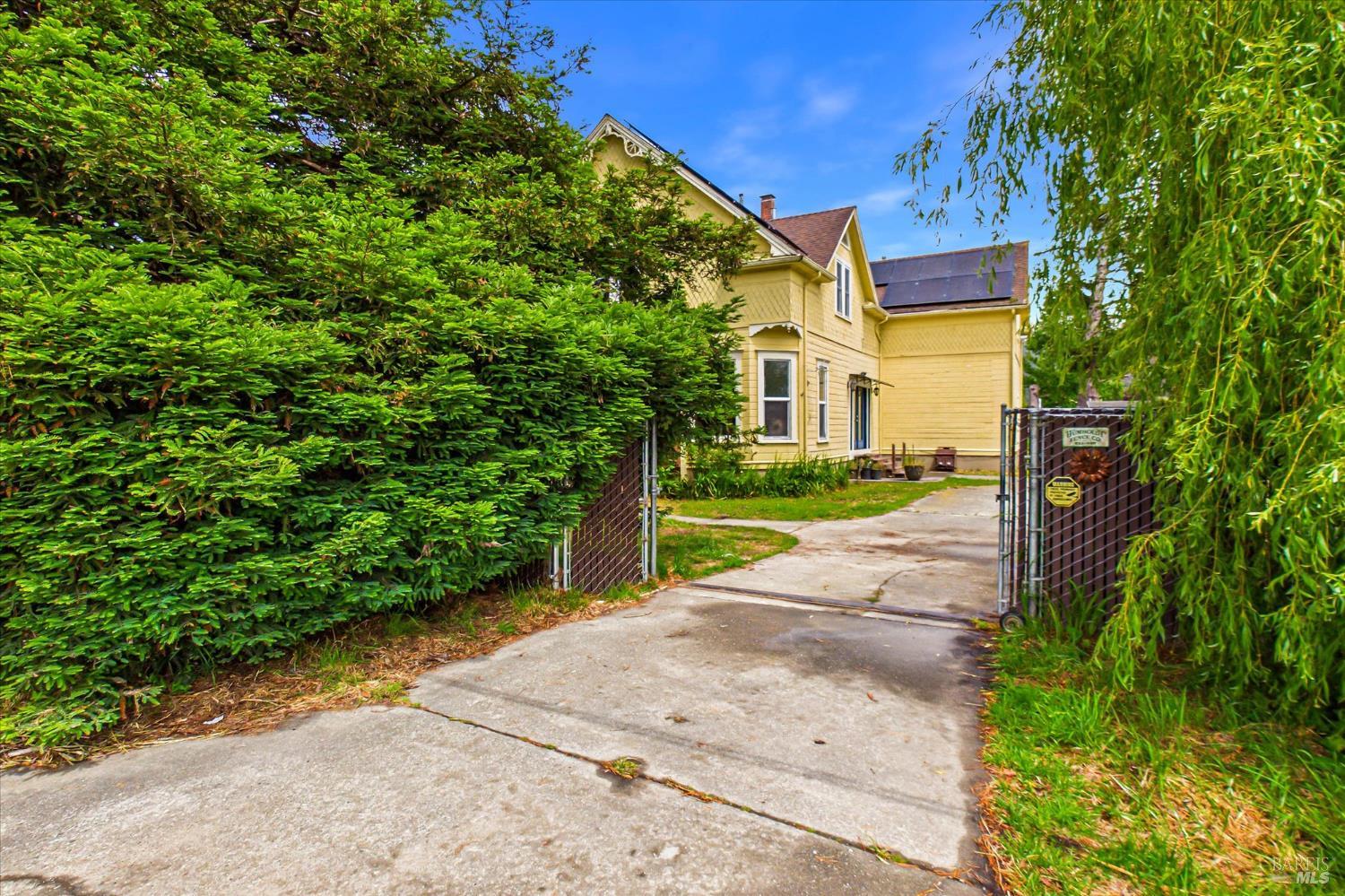 7110 Myrtle Avenue Eureka CA 95503