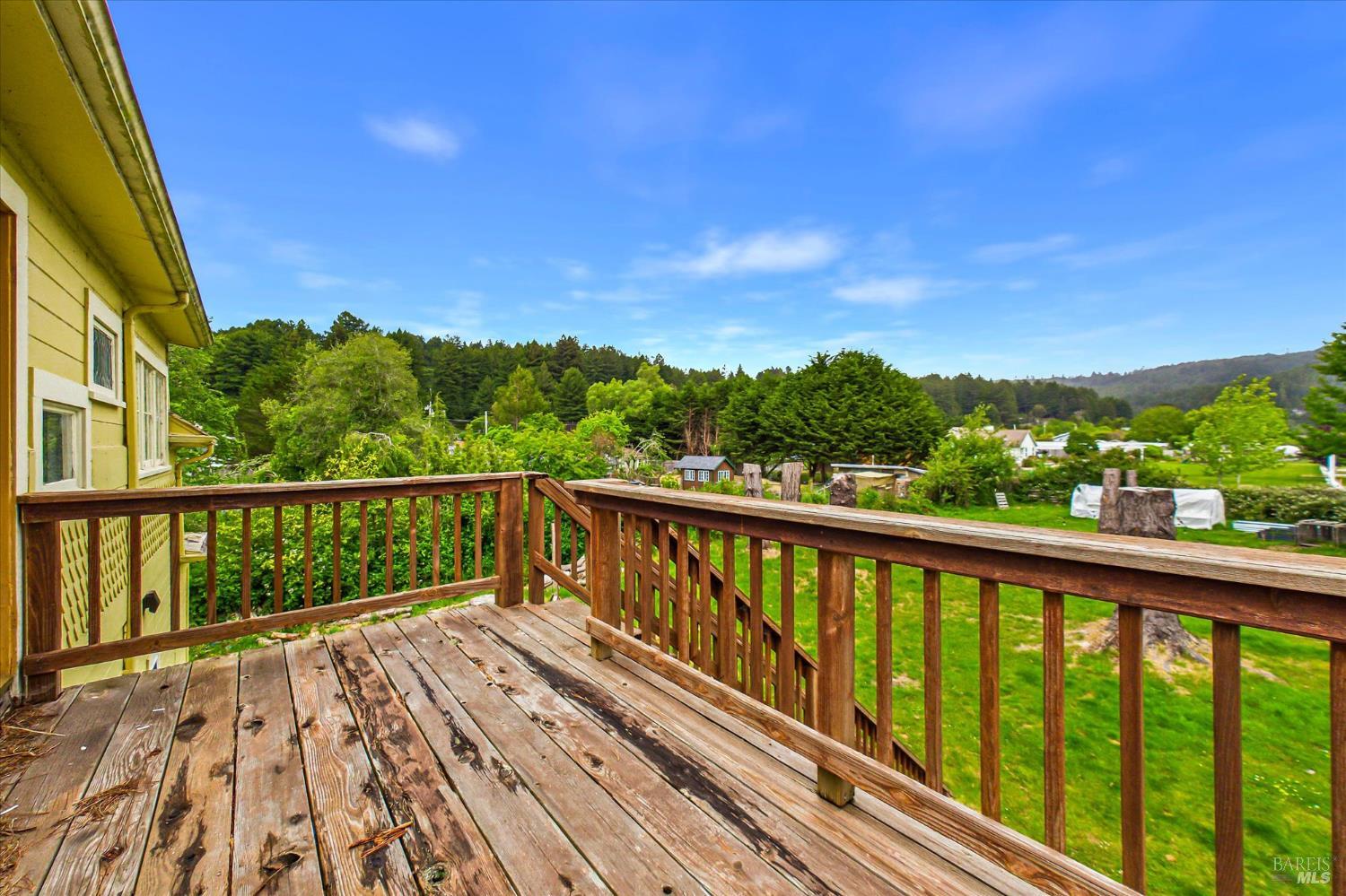7110 Myrtle Avenue Eureka CA 95503