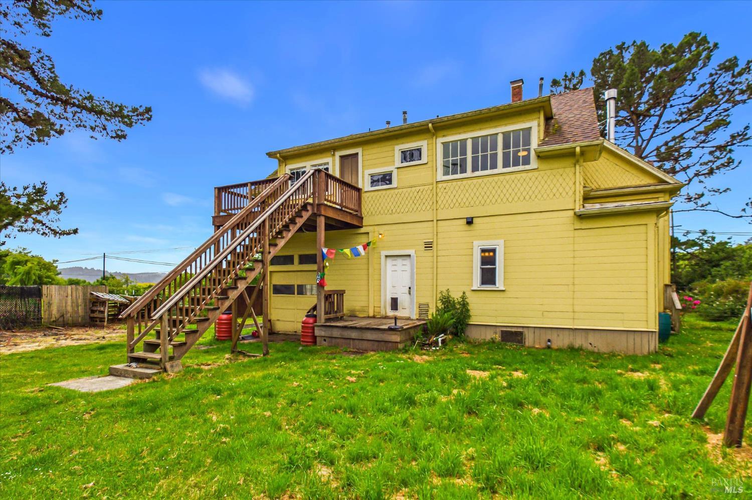7110 Myrtle Avenue Eureka CA 95503