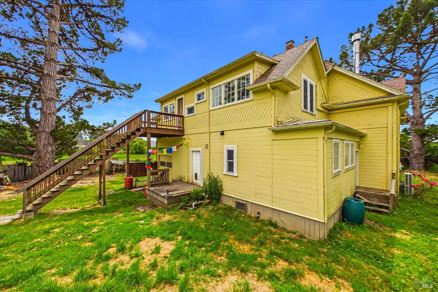 7110 Myrtle Avenue Eureka CA 95503