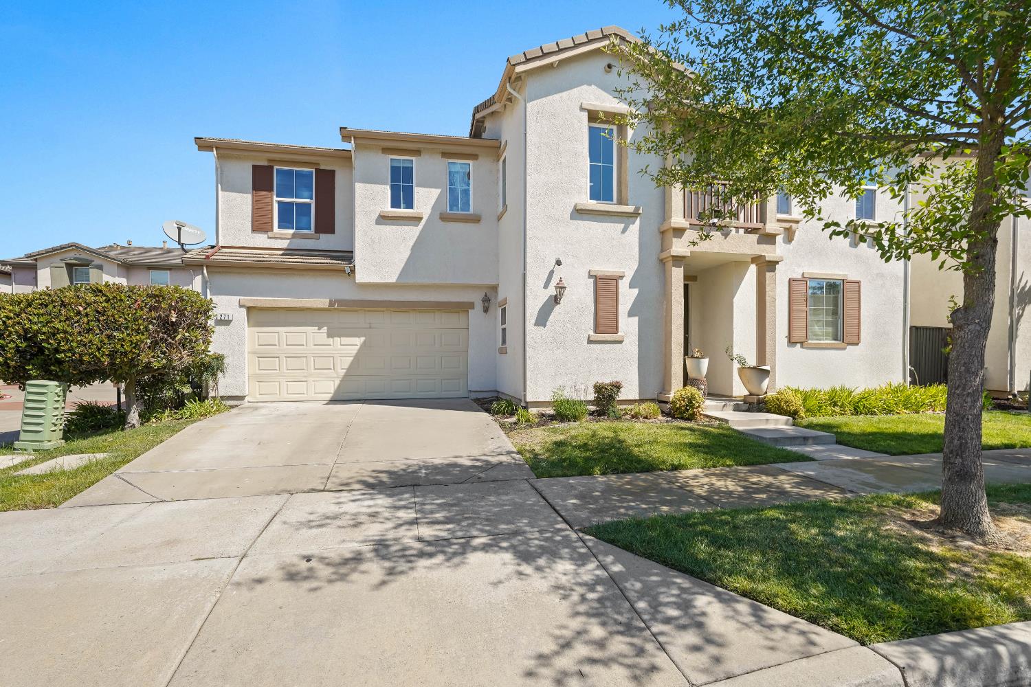 271 Candela Circle Sacramento CA 95835