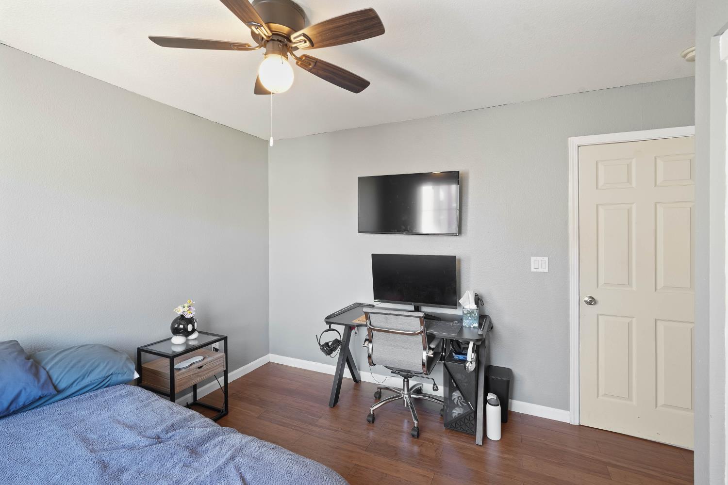 271 Candela Circle Sacramento CA 95835