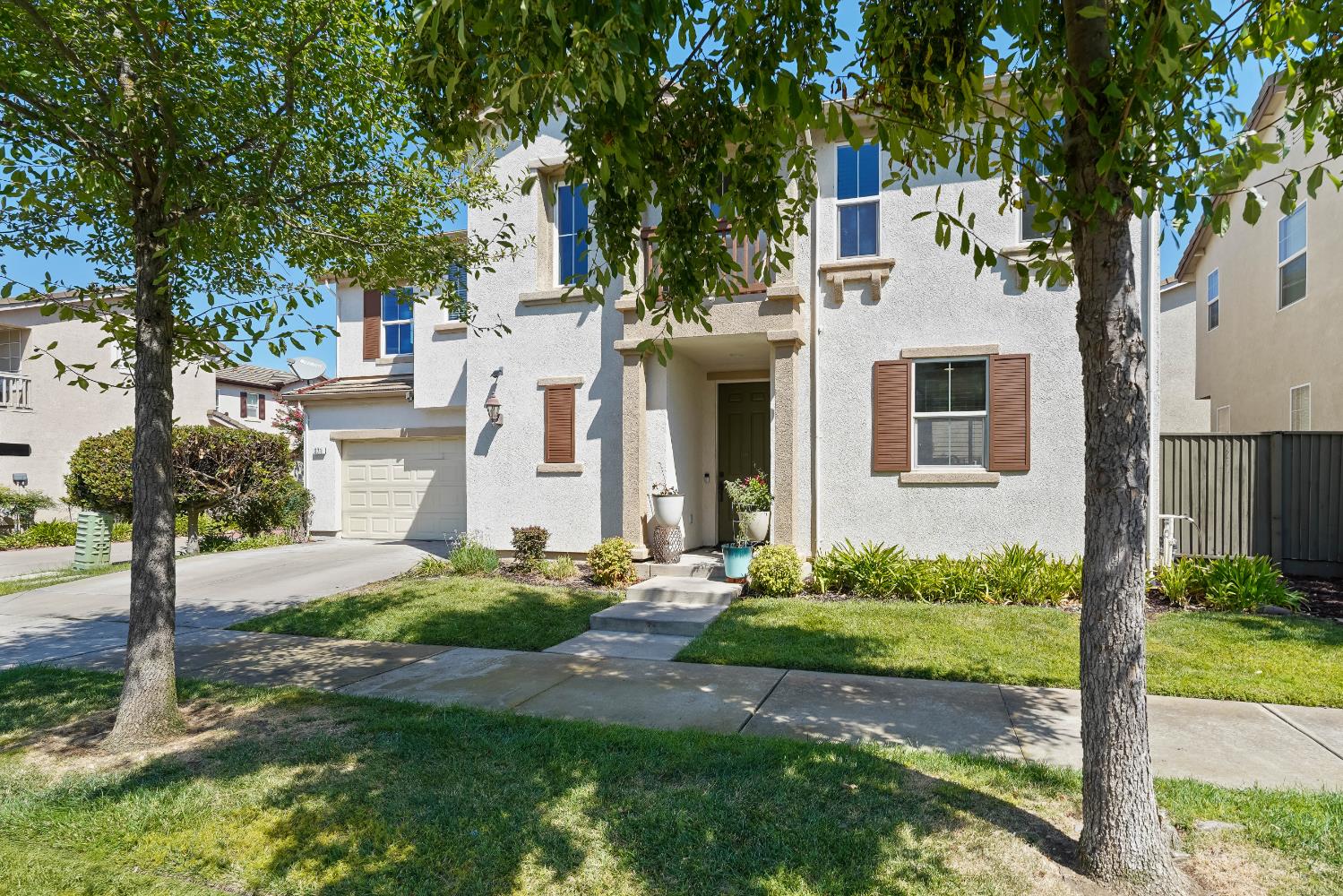 271 Candela Circle Sacramento CA 95835