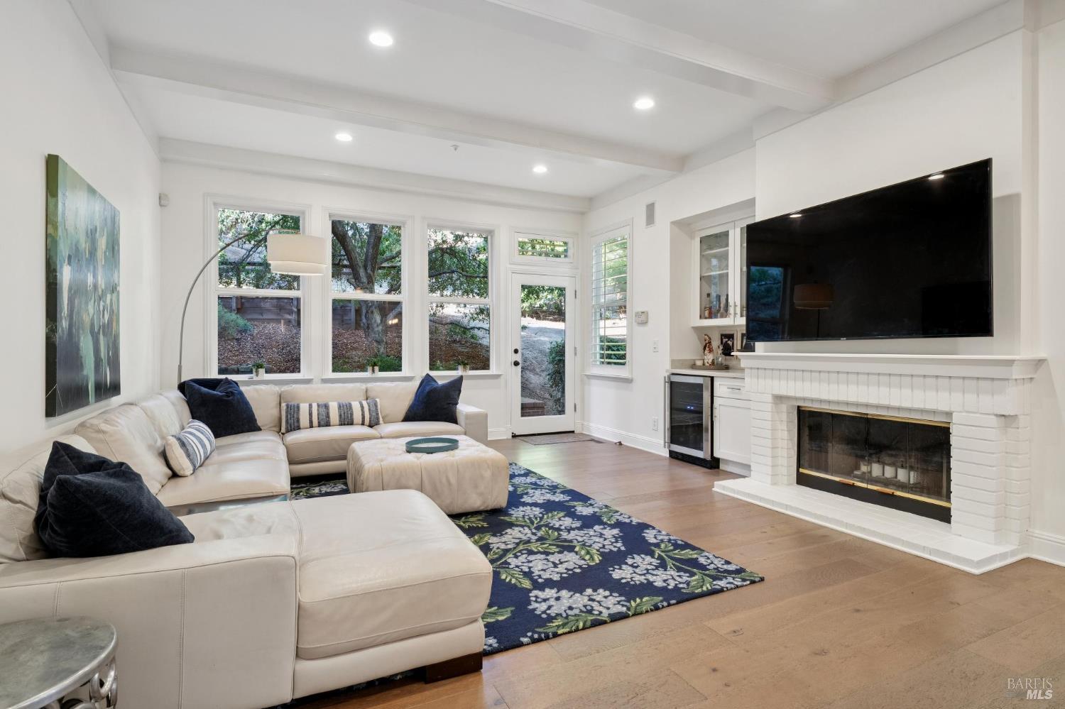 30 Oak Shade Lane Novato CA 94945
