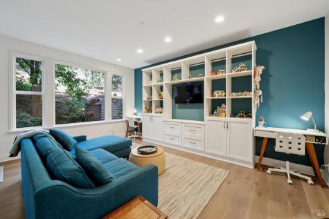 30 Oak Shade Lane Novato CA 94945