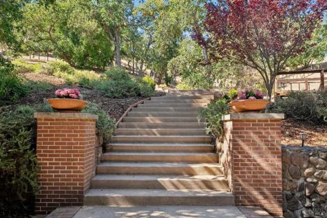 30 Oak Shade Lane Novato CA 94945