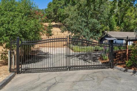 30 Oak Shade Lane Novato CA 94945