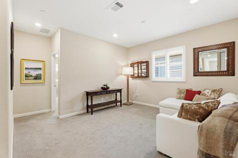 5533 Kennedy Place Rohnert Park CA 94928