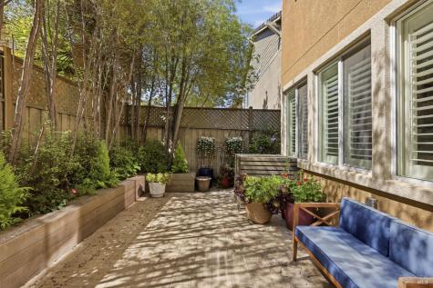 5533 Kennedy Place Rohnert Park CA 94928