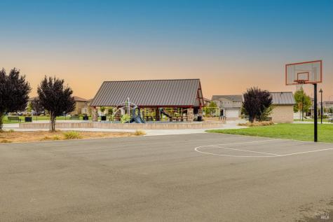 5533 Kennedy Place Rohnert Park CA 94928