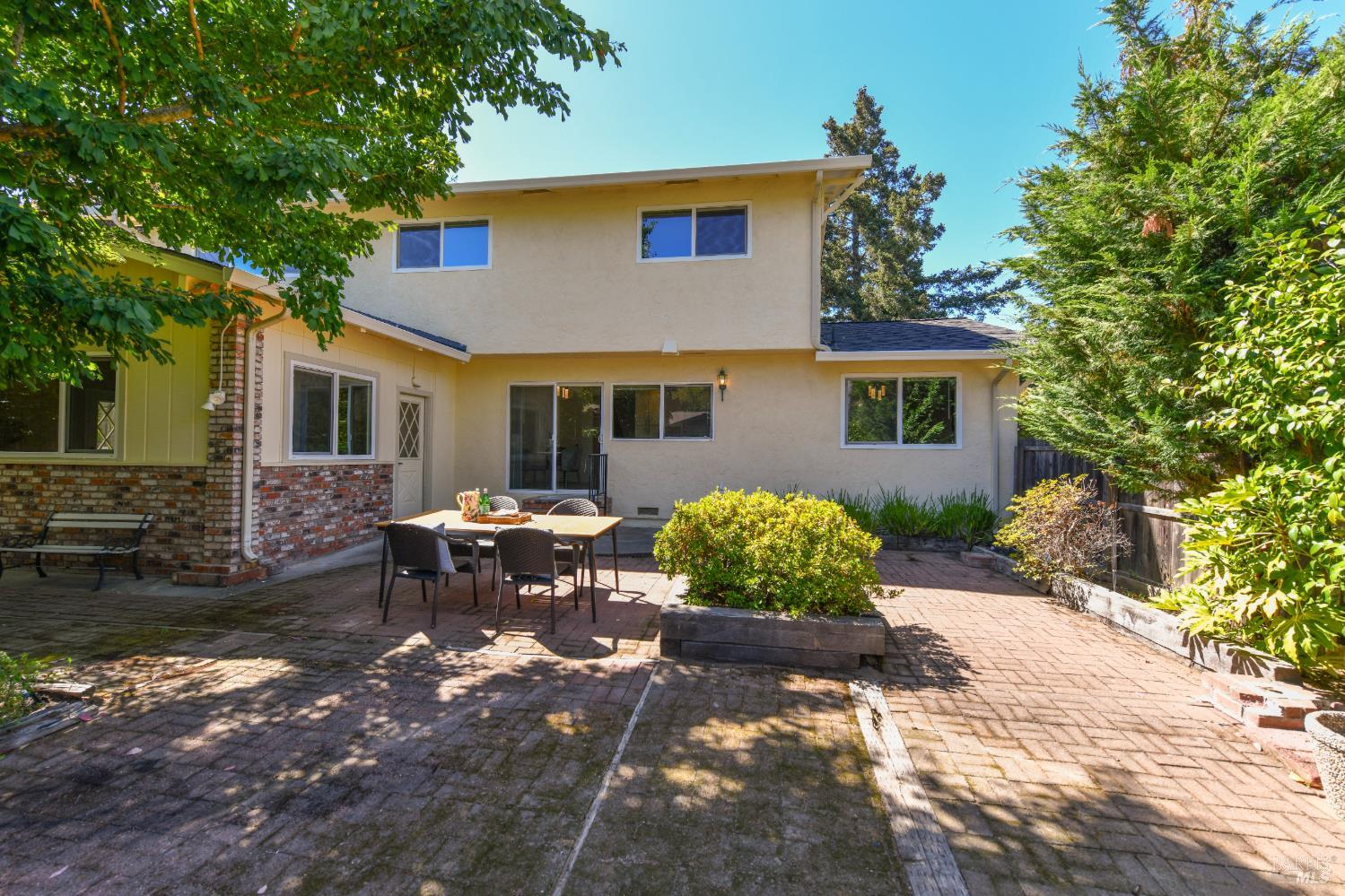 2991 Applewood Court Napa CA 94558