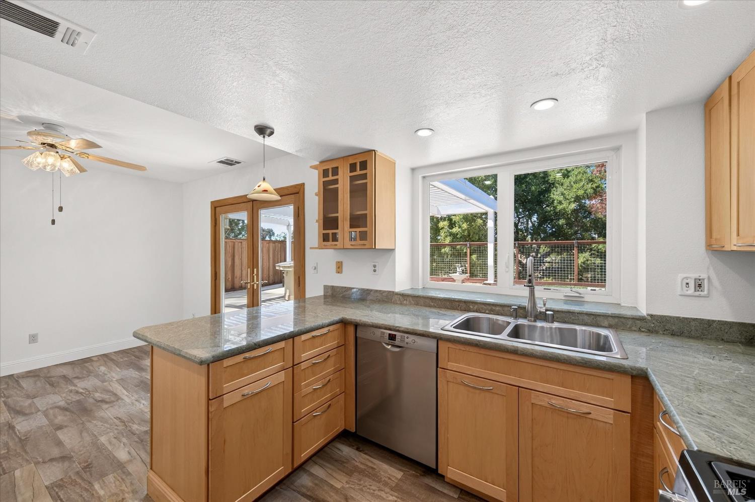 136 Crownpointe Drive Vallejo CA 94591