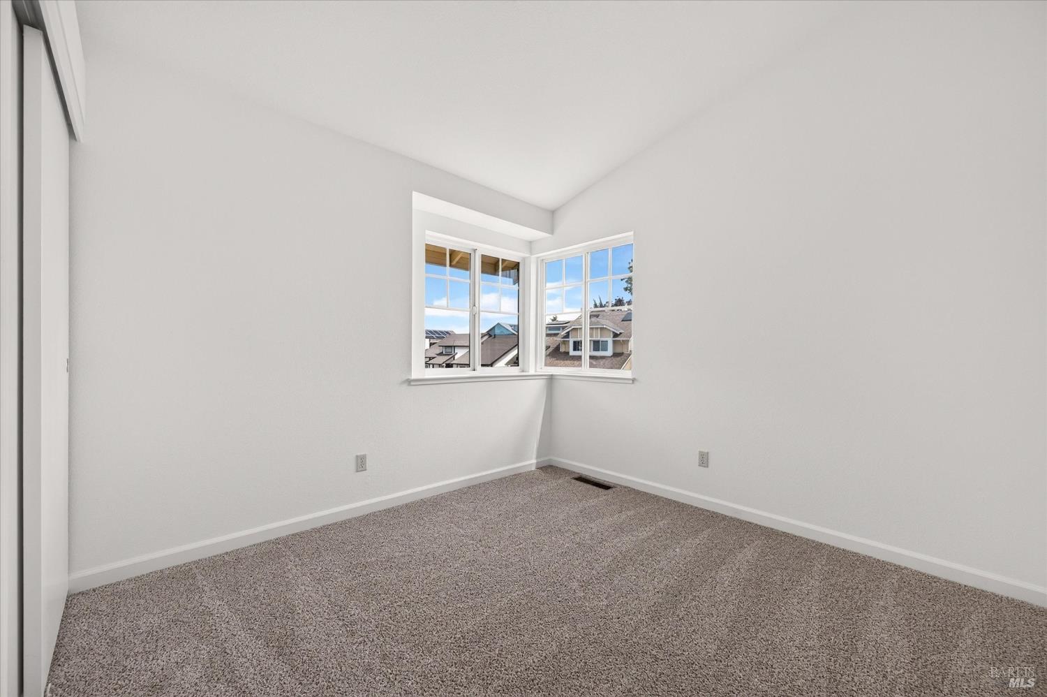 136 Crownpointe Drive Vallejo CA 94591