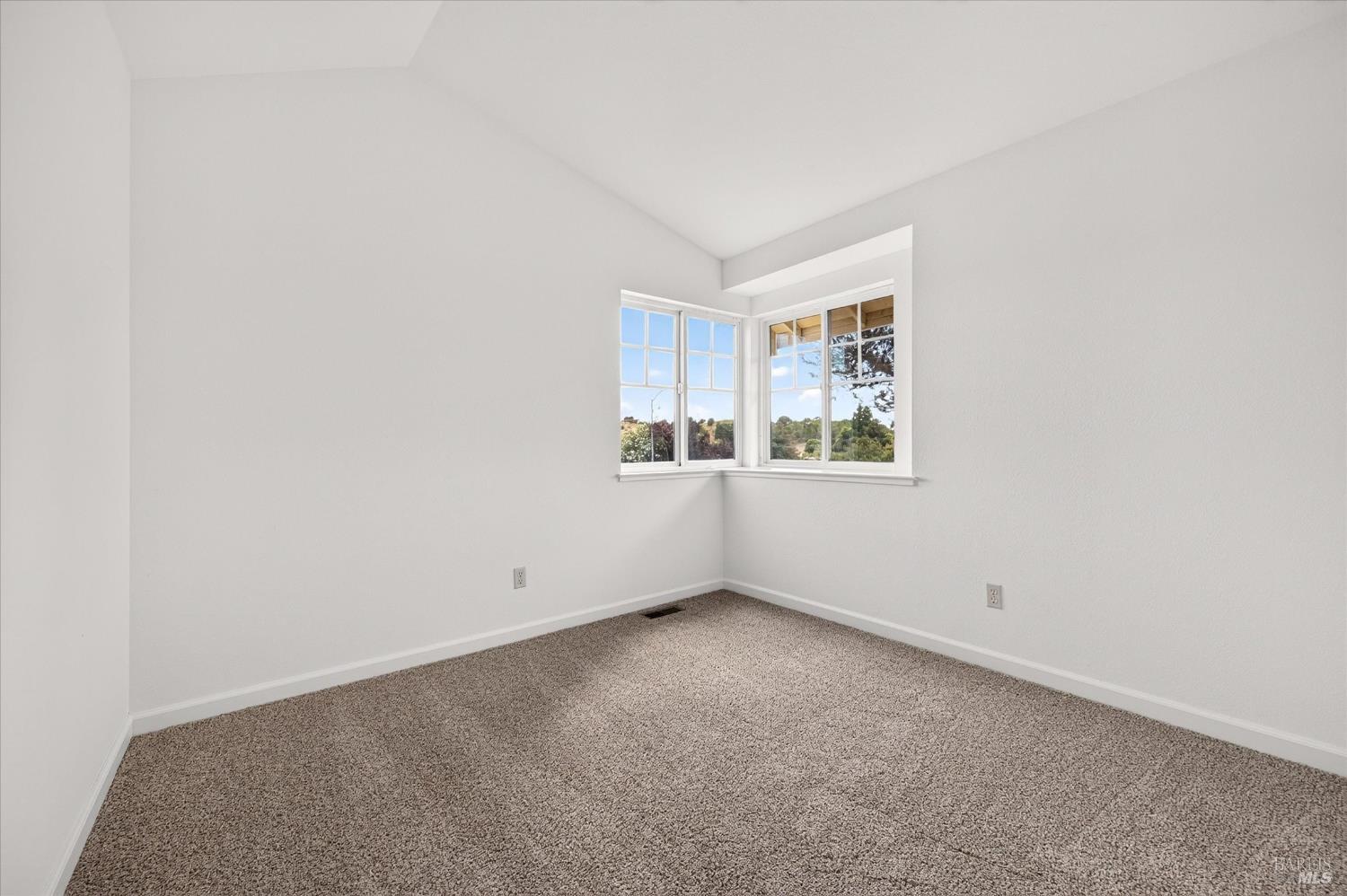 136 Crownpointe Drive Vallejo CA 94591