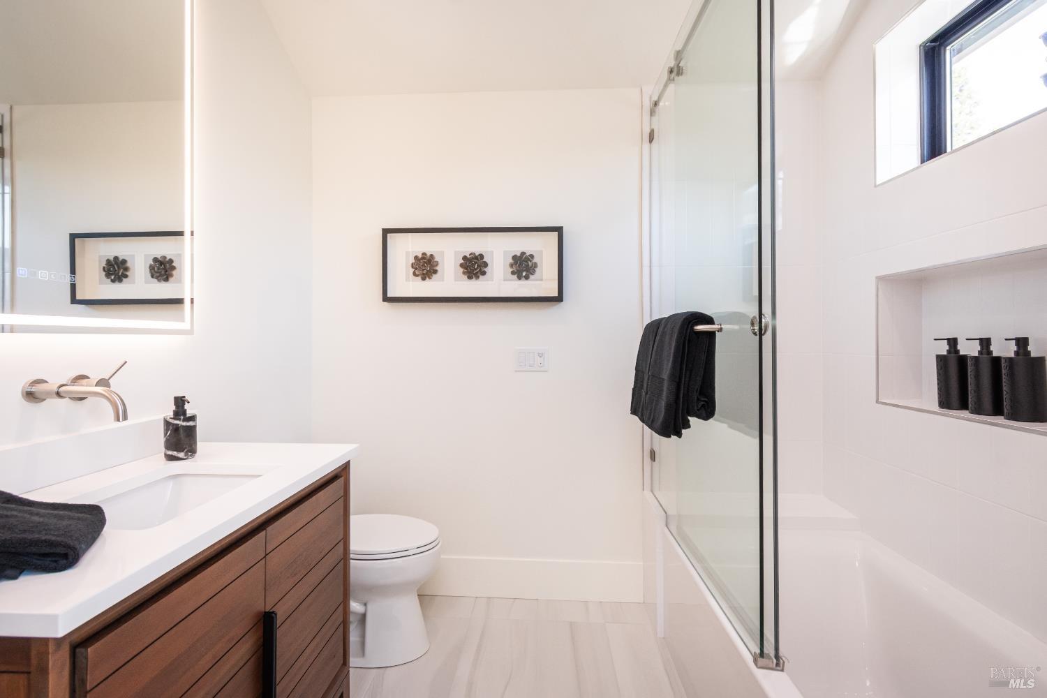 15 Via Del Arroyo Drive Napa CA 94559
