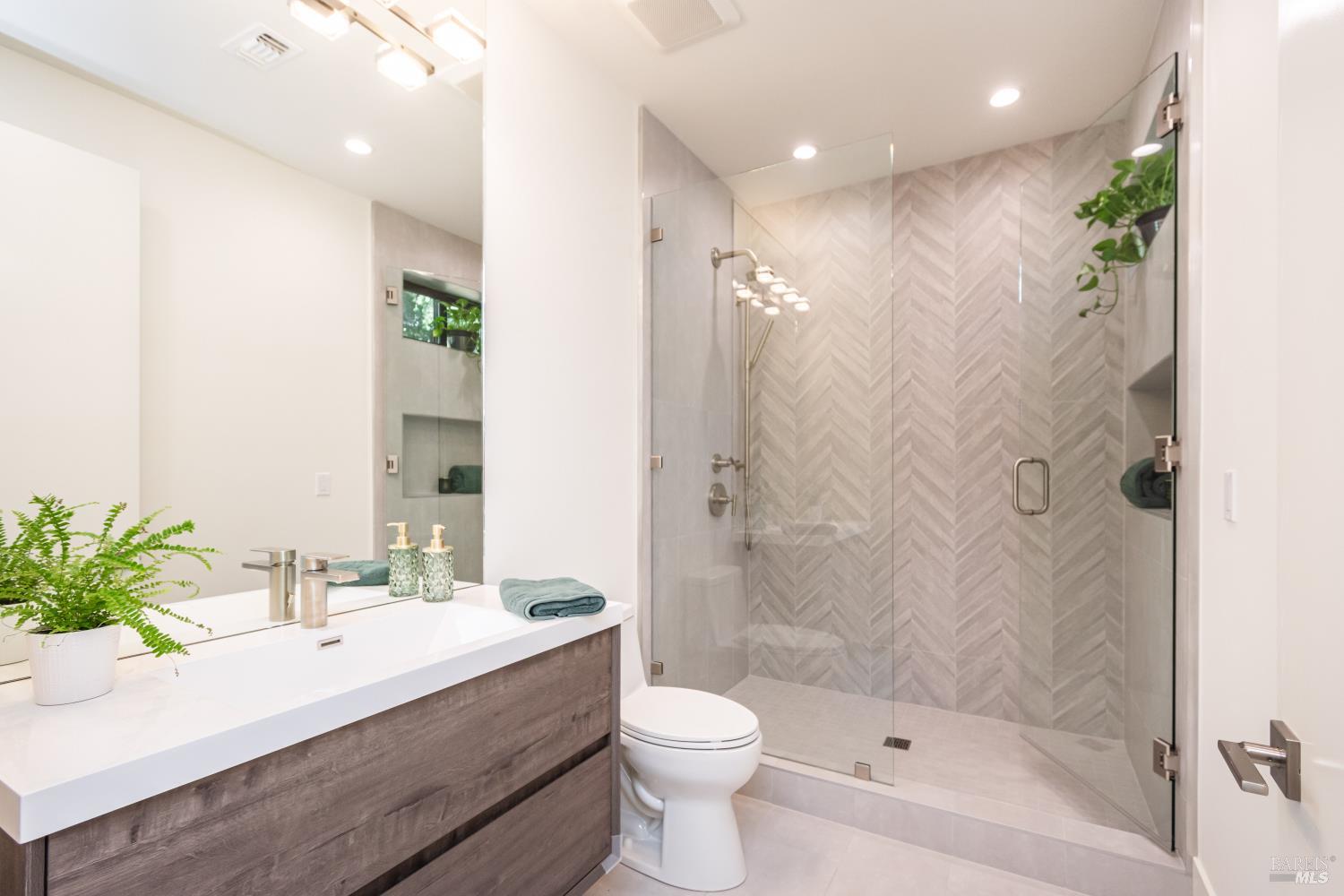 15 Via Del Arroyo Drive Napa CA 94559