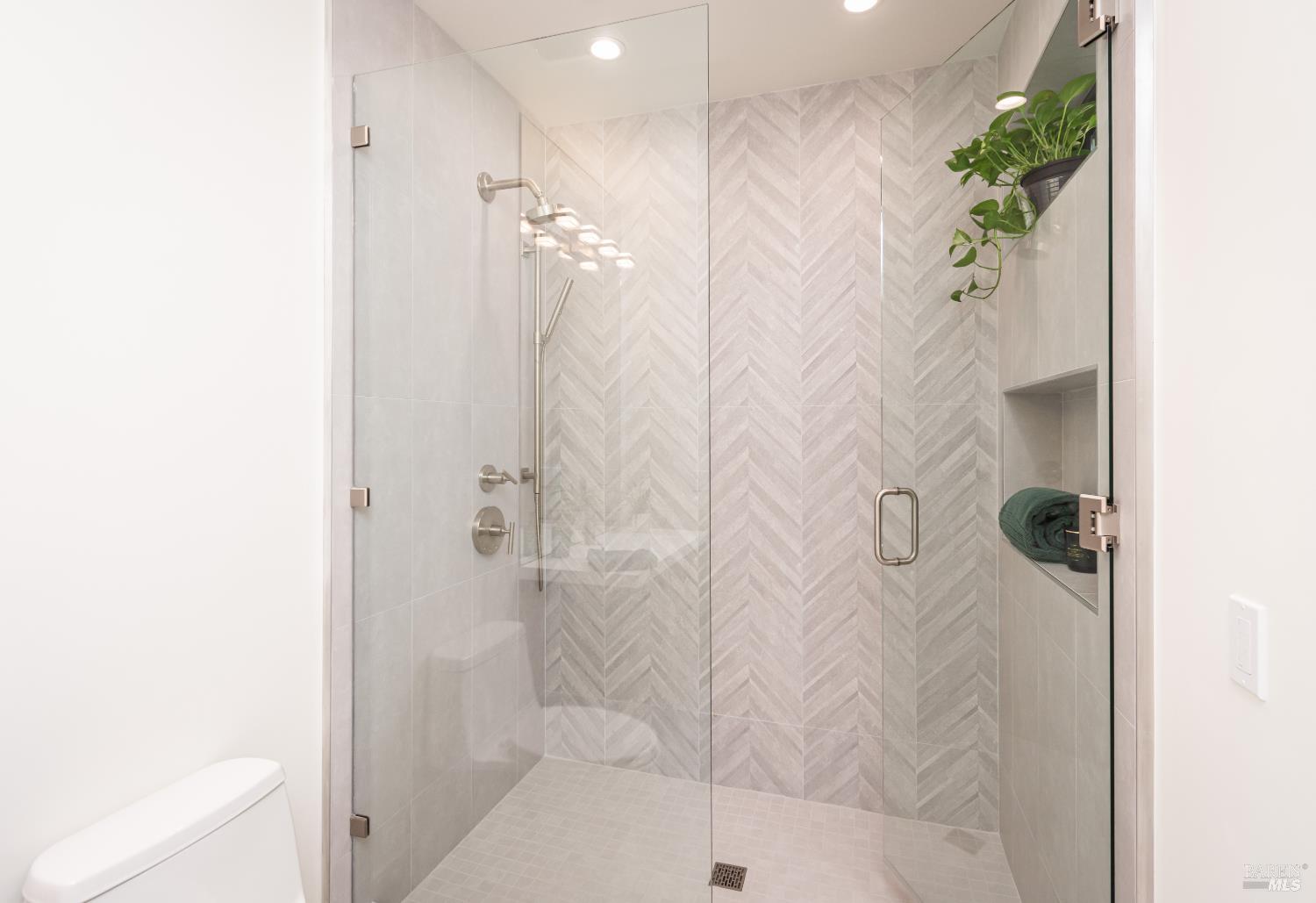 15 Via Del Arroyo Drive Napa CA 94559