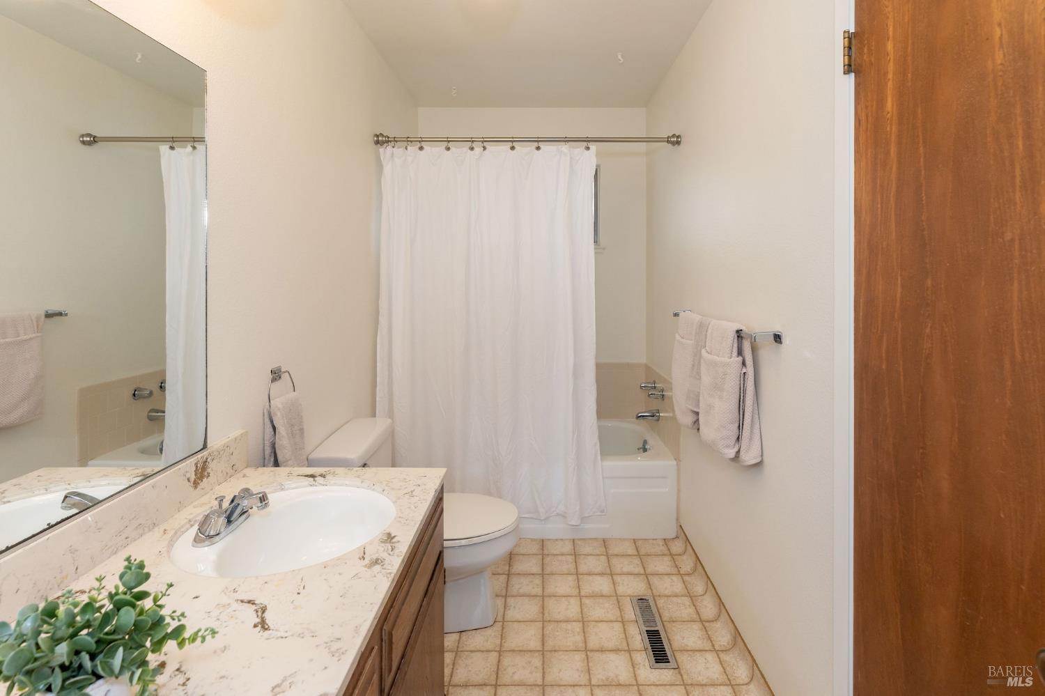 1249 Saint Francis Road Santa Rosa CA 95409