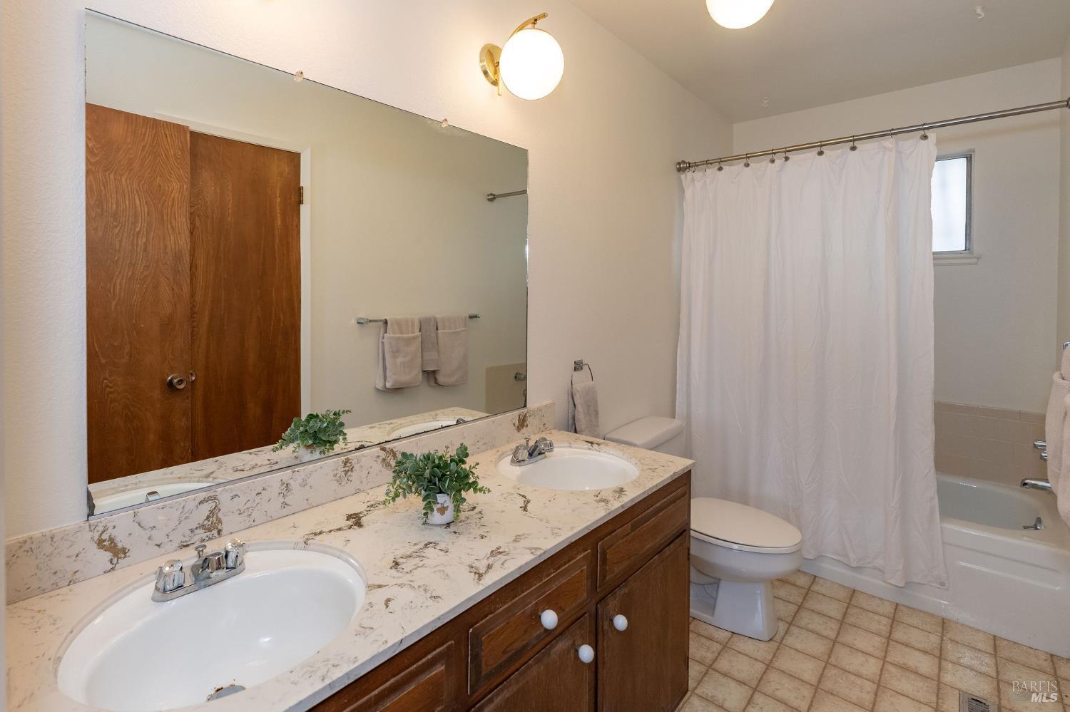 1249 Saint Francis Road Santa Rosa CA 95409