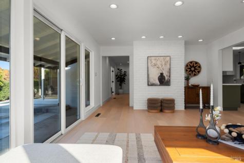 456 Alameda De La Loma Novato CA 94949