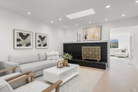 456 Alameda De La Loma Novato CA 94949