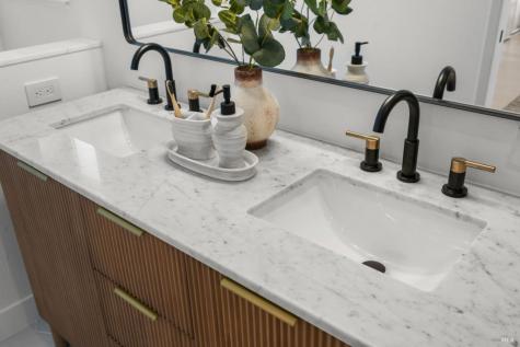 456 Alameda De La Loma Novato CA 94949