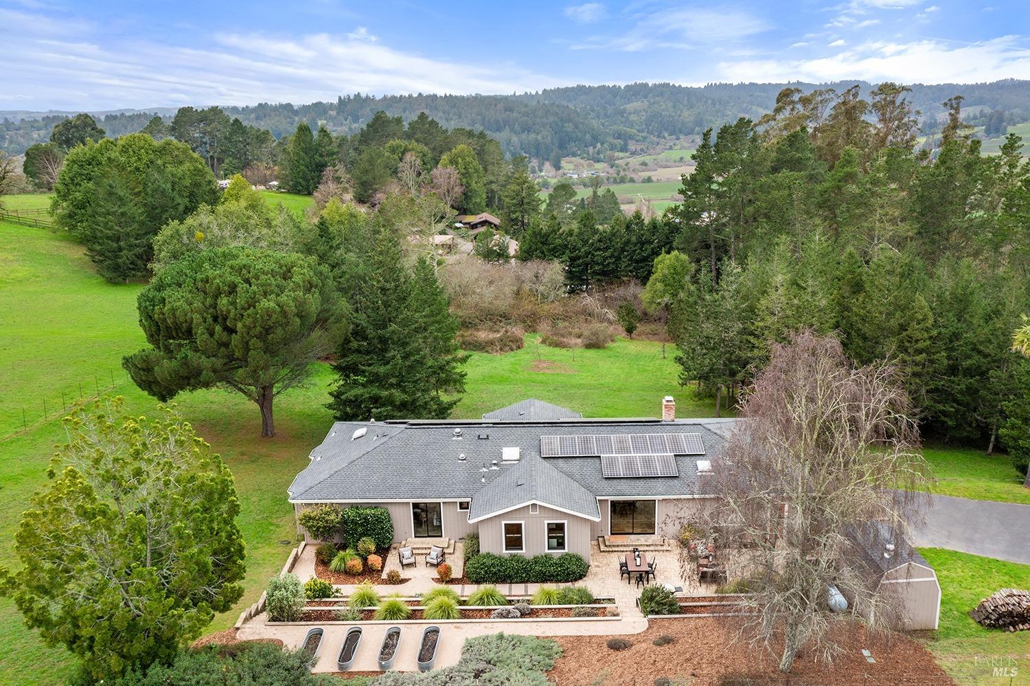 11820 Barnett Valley Road Sebastopol CA 95472