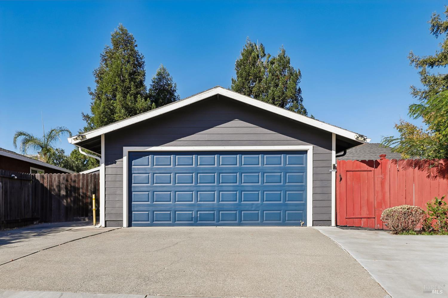 132 Carlton Avenue Vacaville CA 95687