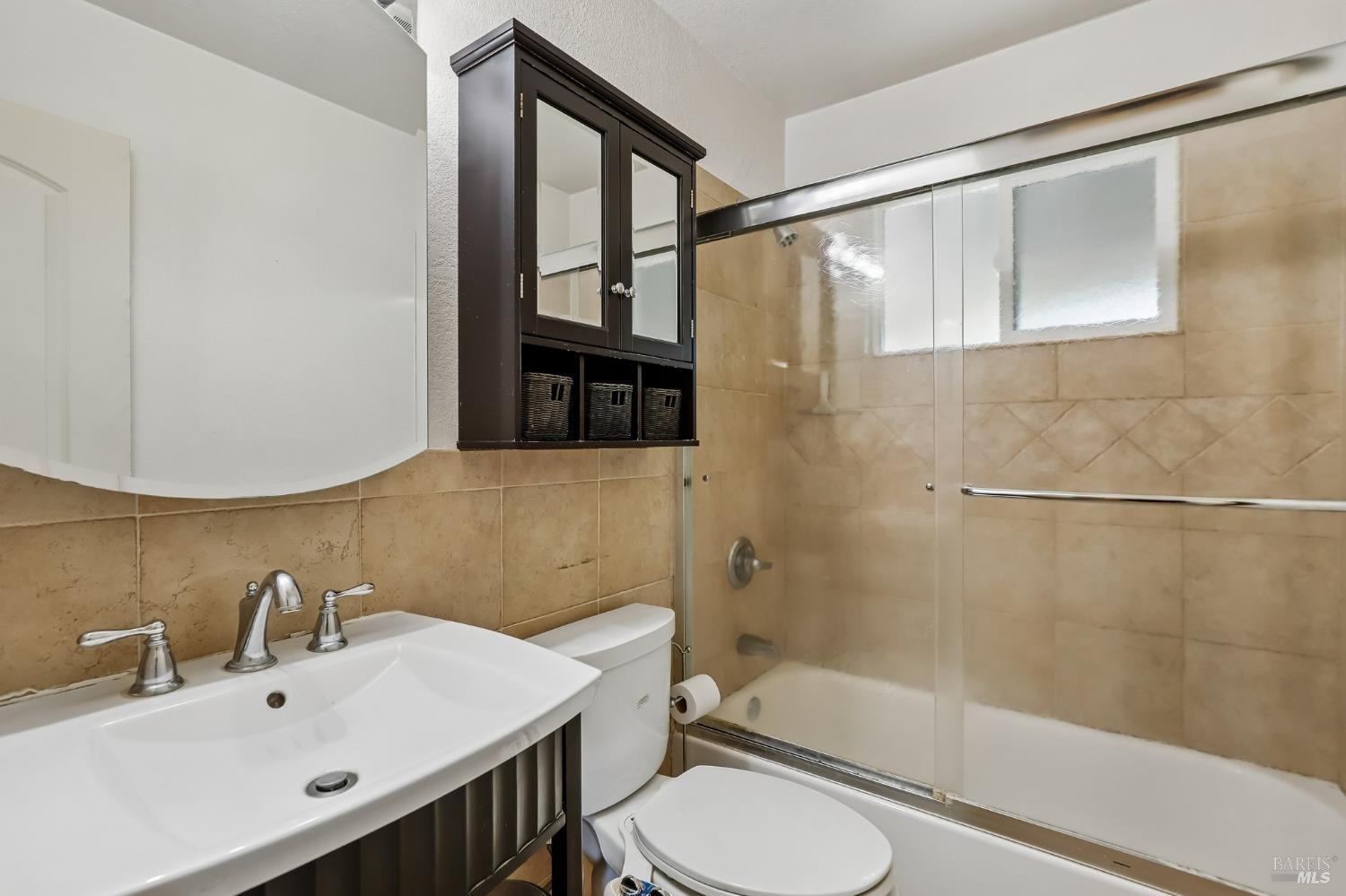 132 Carlton Avenue Vacaville CA 95687