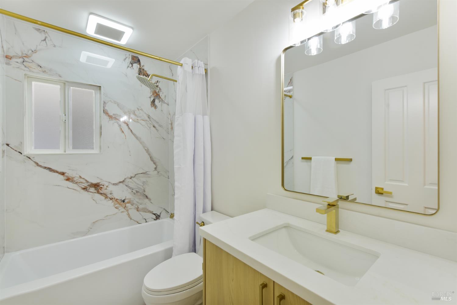 2 Via La Cumbre Greenbrae CA 94904