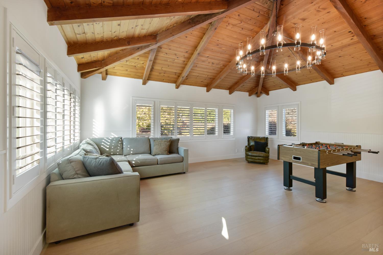 2 Via La Cumbre Greenbrae CA 94904