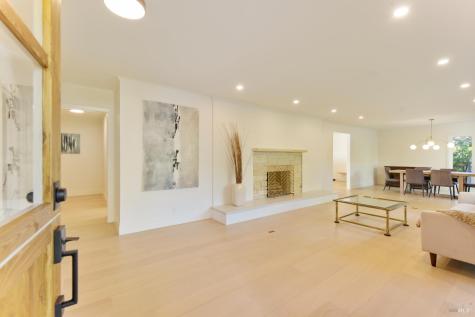 2 Via La Cumbre Greenbrae CA 94904