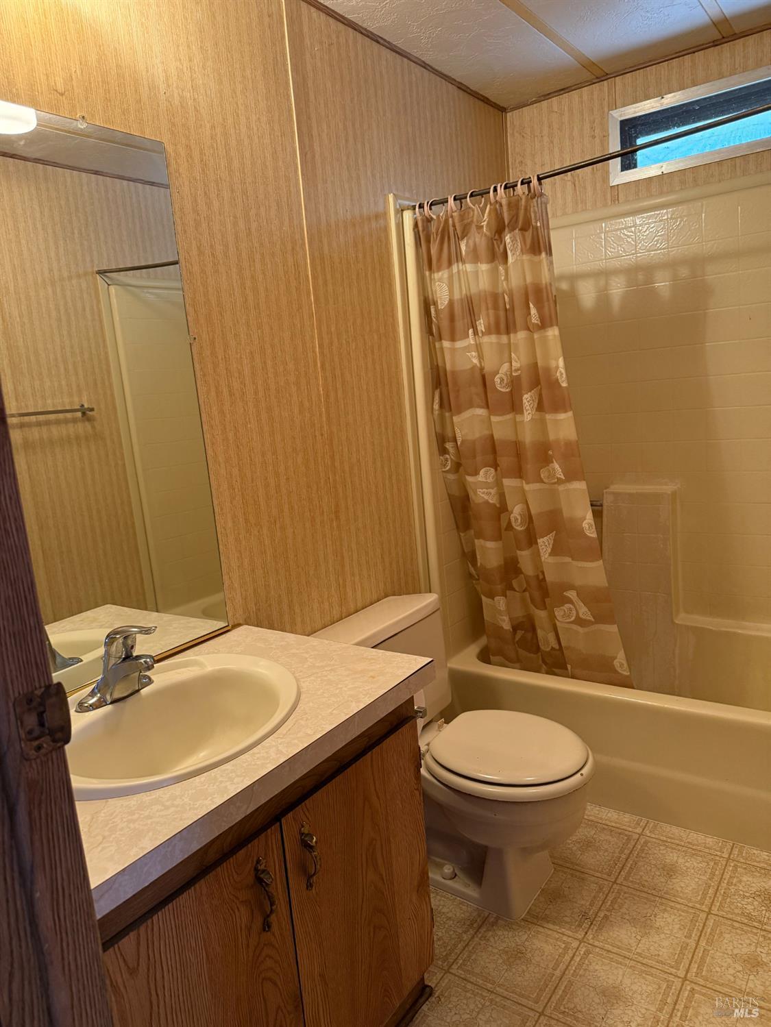 33051 Hwy 1 Highway Gualala CA 95445