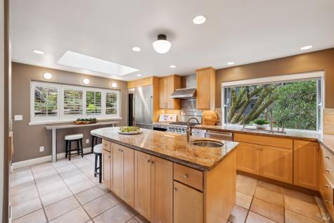 160 Piedmont Court Larkspur CA 94939