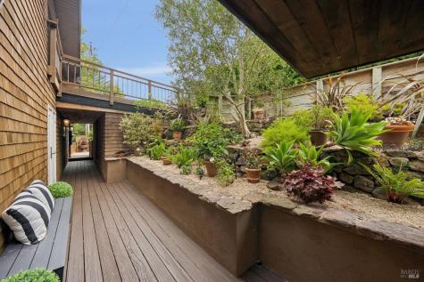 160 Piedmont Court Larkspur CA 94939