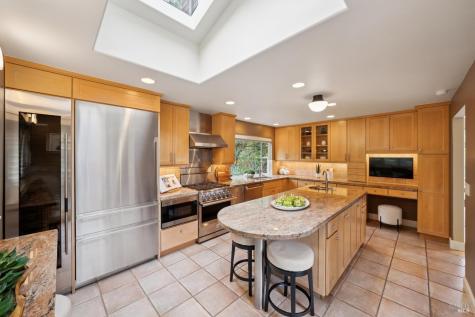 160 Piedmont Court Larkspur CA 94939