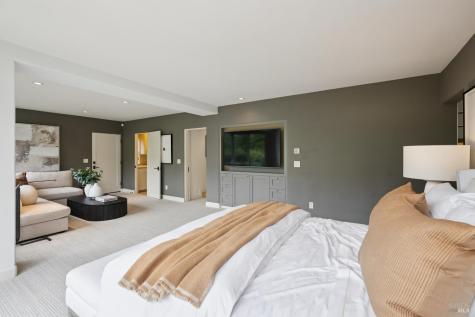 160 Piedmont Court Larkspur CA 94939