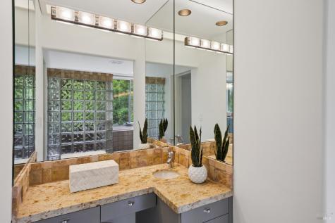 160 Piedmont Court Larkspur CA 94939