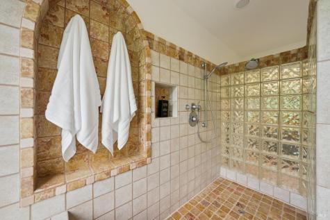 160 Piedmont Court Larkspur CA 94939