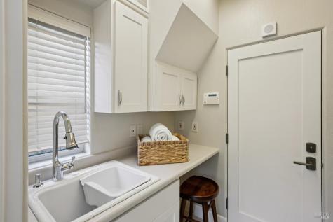 160 Piedmont Court Larkspur CA 94939