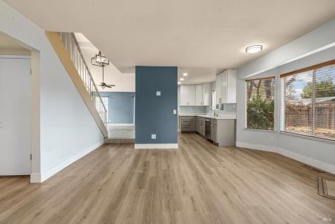 172 Cornell Street Windsor CA 95492