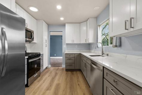 172 Cornell Street Windsor CA 95492