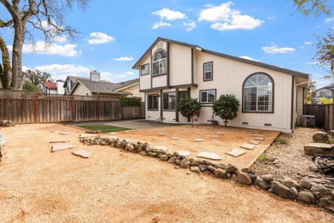 172 Cornell Street Windsor CA 95492