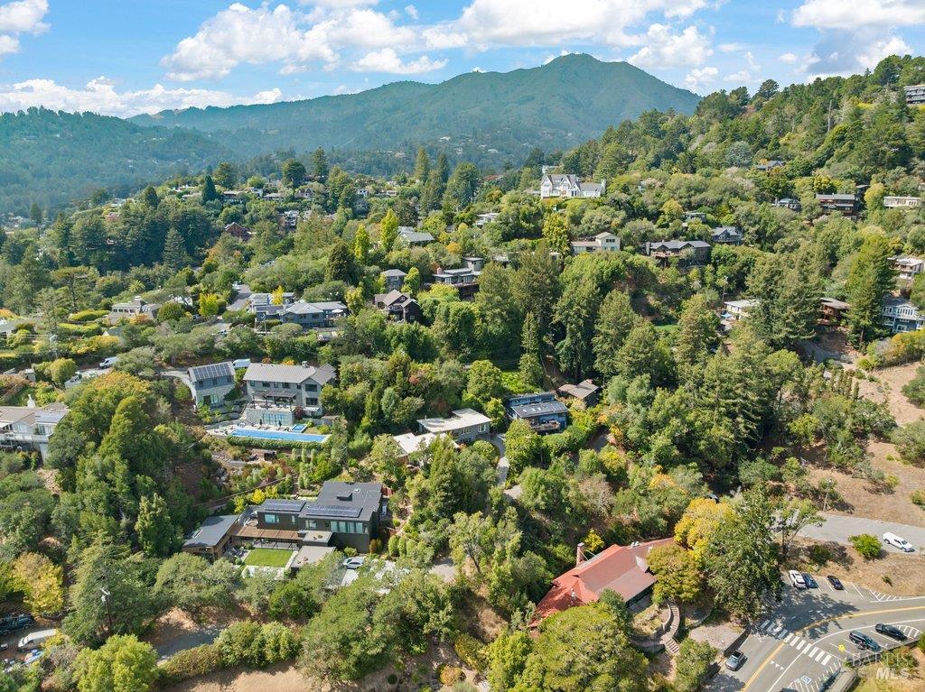 185 Circle Avenue Mill Valley CA 94941