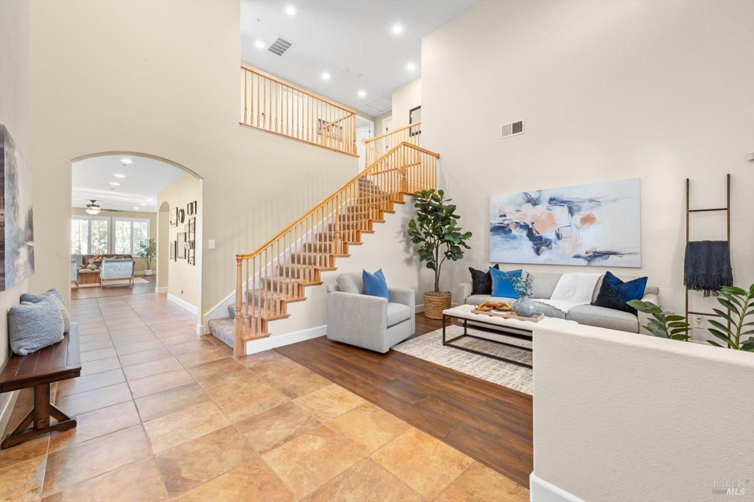 455 Peacock Way Vacaville CA 95688